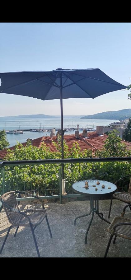 Matrona Guest House Balchik Bagian luar foto