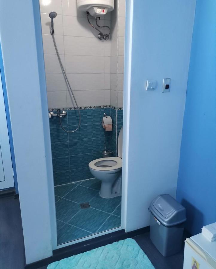 Matrona Guest House Balchik Bagian luar foto
